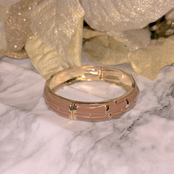 NWOT Nordstrom Sequin Bracelet Tan & Gold Open Clasp - Picture 3 of 5